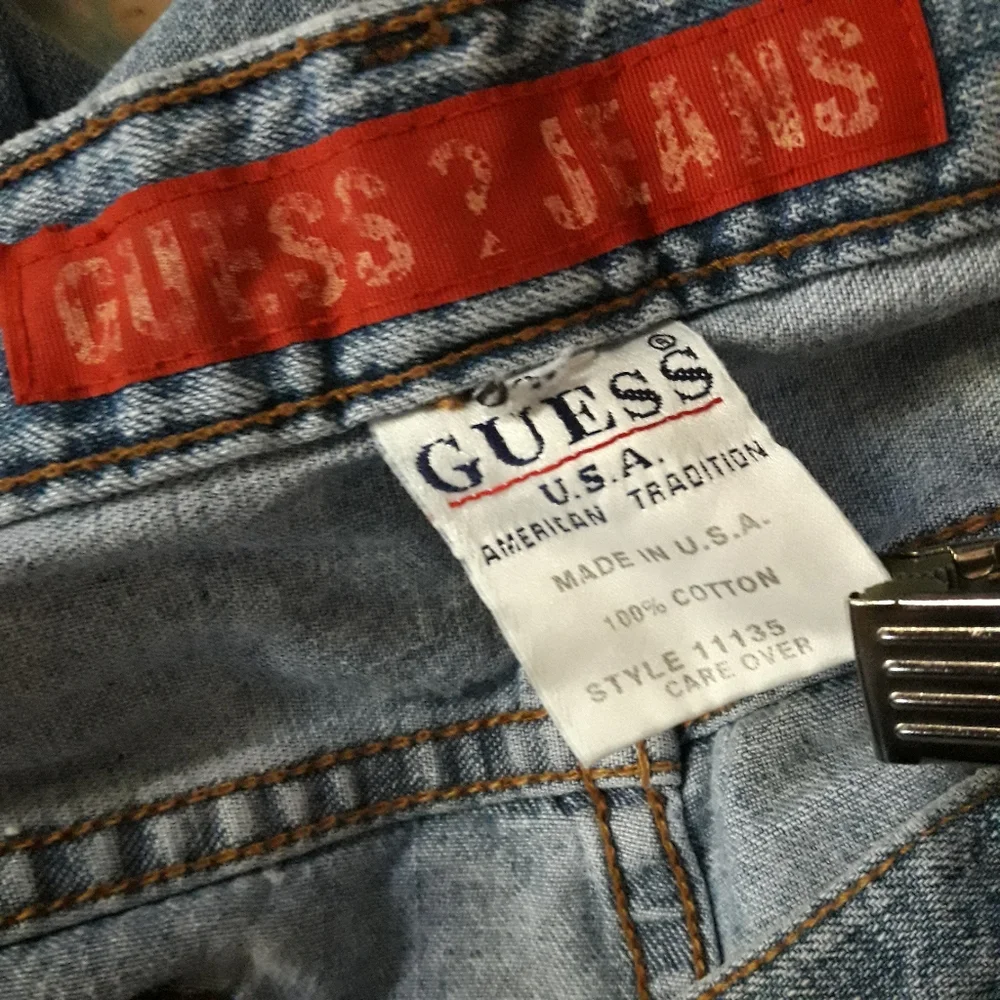 Guess Jeans Vintage Low Rise Bell Bottom Light Blue Denim Flared Leg VTG - Picture 3 of 15